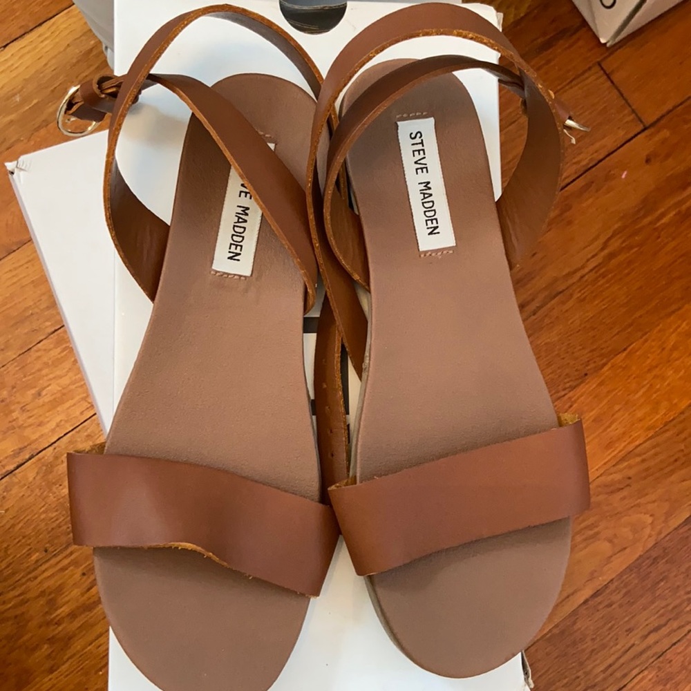 Steve Madden chestnut sandals